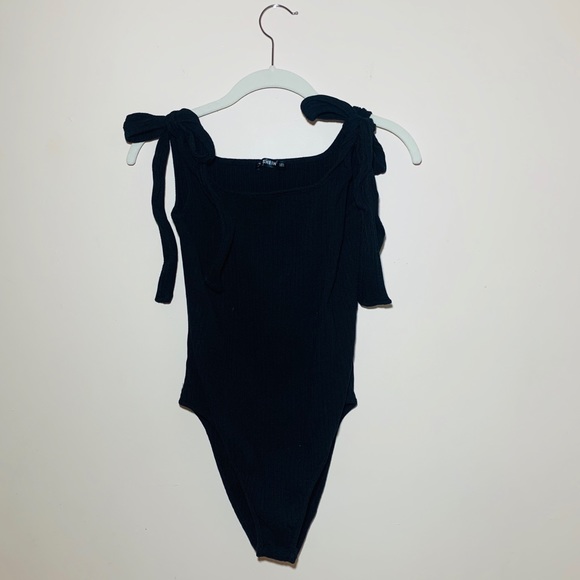SHEIN Tops - SHEIN Black Ribbed Bodysuit with Shoulder Ties
